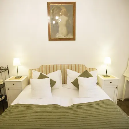 Schlossvilla Miralago Hotel