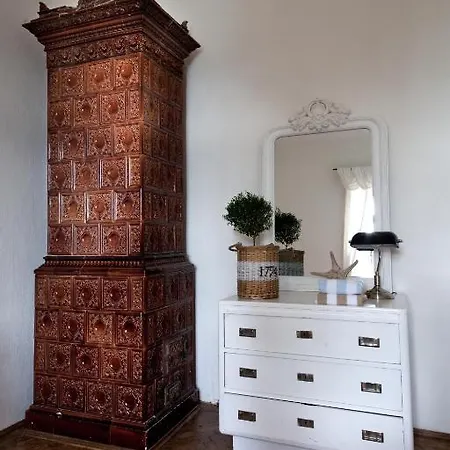 酒店 Schlossvilla Miralago Pörtschach am Wörthersee