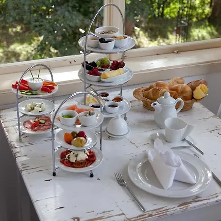 Schlossvilla Miralago 호텔 4*