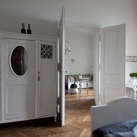 Schlossvilla Miralago 4*