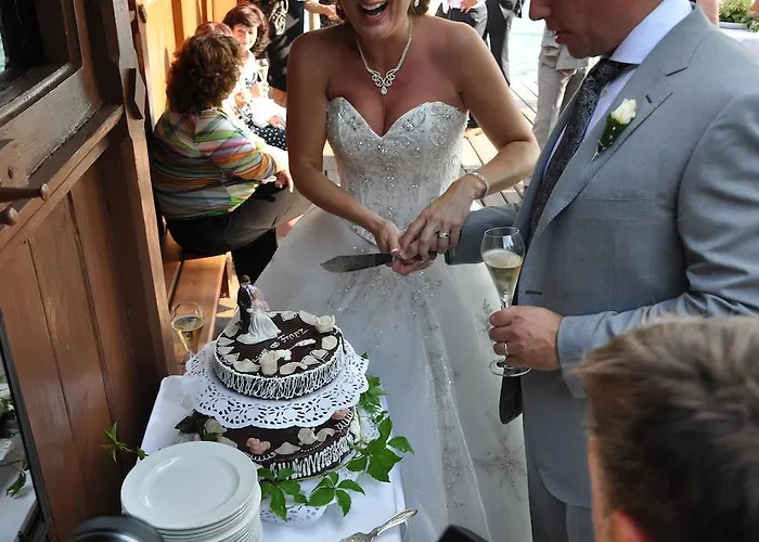 Schlossvilla Miralago Szálloda Pörtschach am Wörthersee