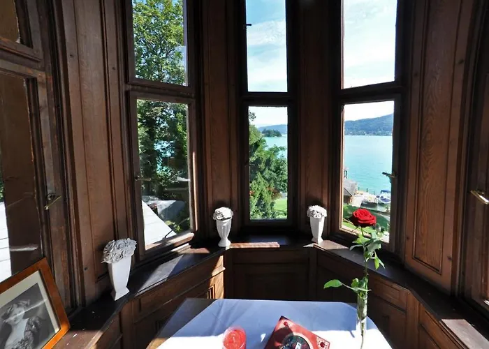 Schlossvilla Miralago Szálloda Pörtschach am Wörthersee